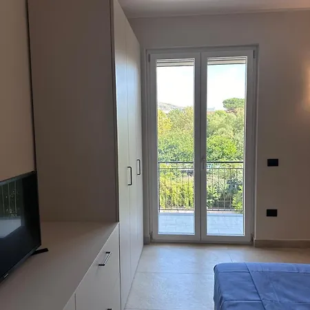 La Casa Di Ivan E Giorgia - Dalia * Caserta