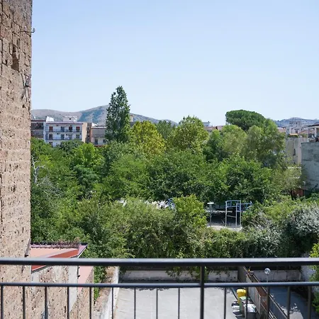 La Casa Di Ivan E Giorgia - Dalia Caserta